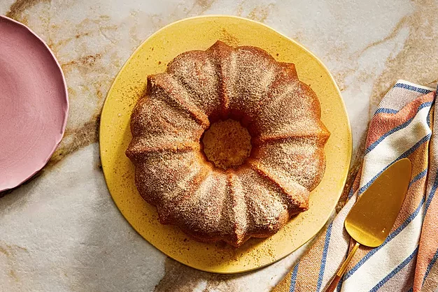 Apple Cider Doughnut Cake