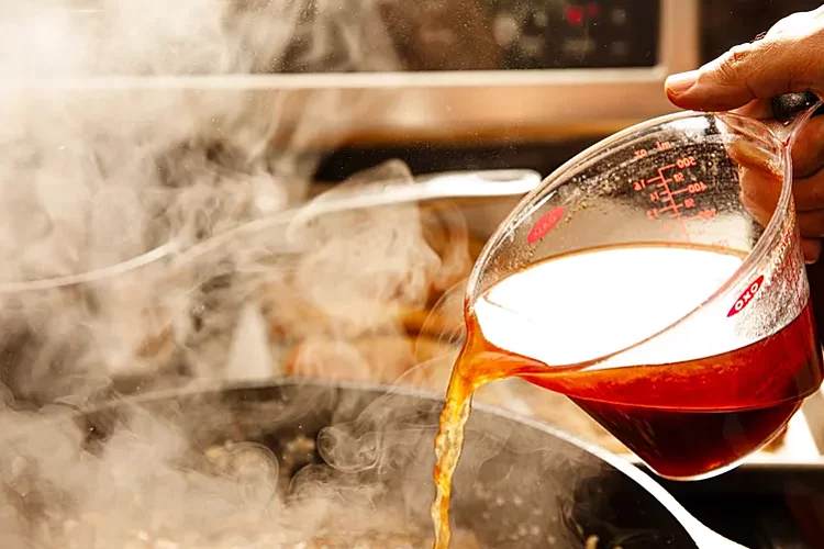 Chicken Stock vs. Broth: What's the Difference? 