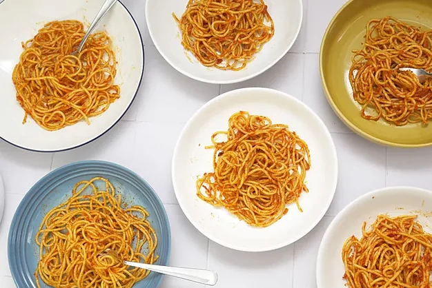 To Find the 4 Best, Most Versatile Pasta Bowls, I Cooked Loads of Spaghetti