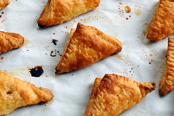 Date and Nut Puff Pastry