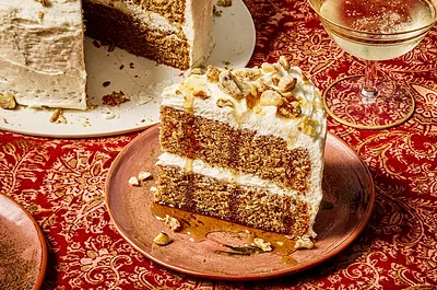 Maple-Walnut Cake