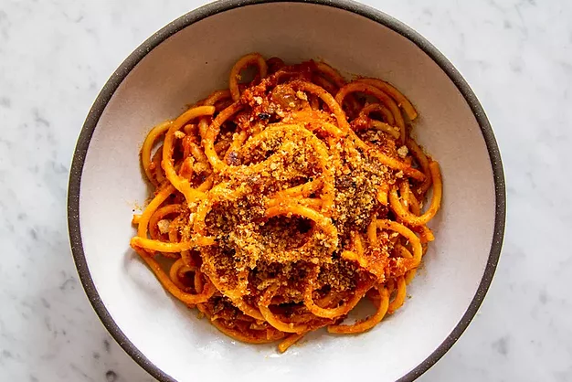 Pasta c'Anciuova e Muddica Atturrata