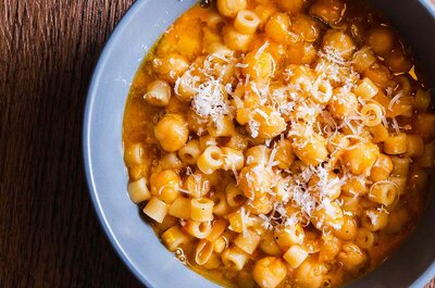 Curries, Stews, and Weeknight Dinners: 15 Chickpea Recipes From Around the World