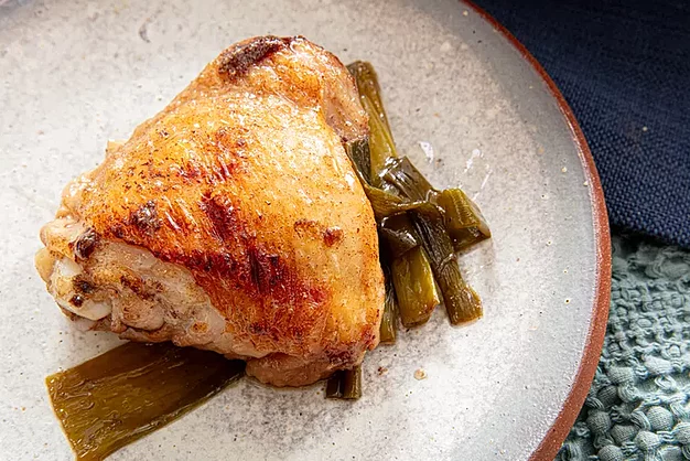 Soy Sauce–Braised Chicken Thighs