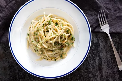 Spaghetti con la Colatura di Alici