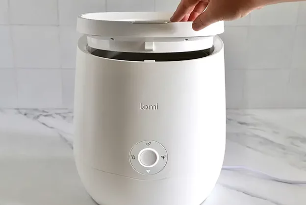 I Used the Lomi Food Recycler for 6 Months