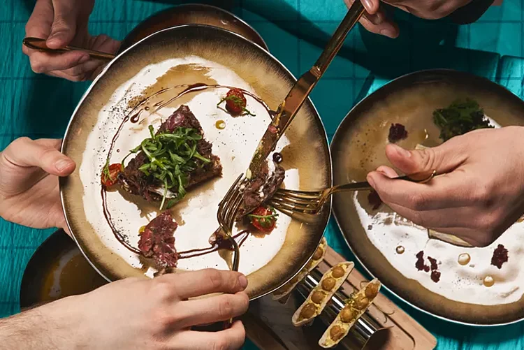 The One Mistake That Can Ruin a Restaurant Dinner