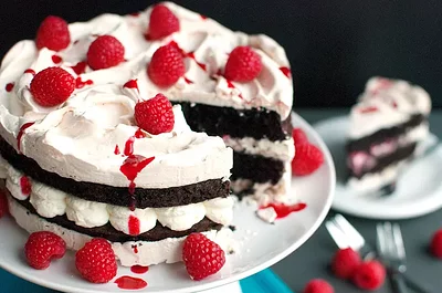 Chocolate Meringue Cake