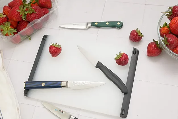 The 4 Best Pairing Knives for Small Prep Tasks