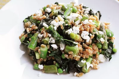 Feta-Asparagus Warm Farro Salad