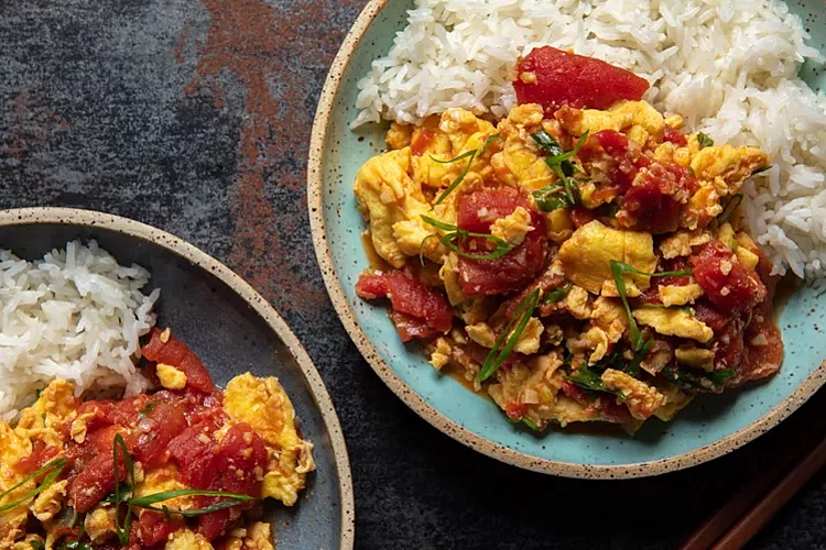 The Comforting Chinese Dish My Mom Made When Life Got Busy