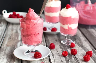  5-Minute Fruit Mousse