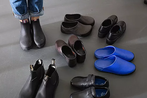 We Tested 14 Pairs of Kitchen Shoes—Our Top Picks Are Comfortable and Non-Slip