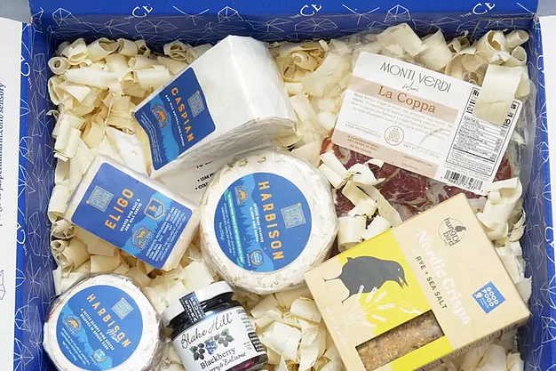 The 6 Best Cheese Subscription Boxes