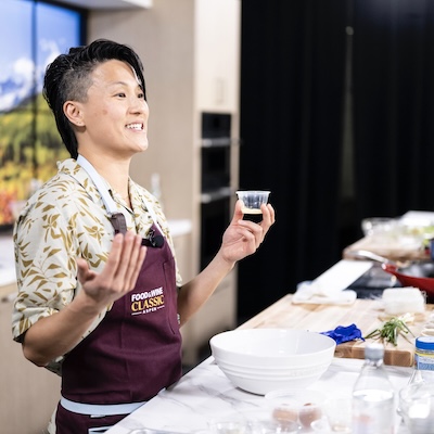 Expert Demonstrations & Seminars