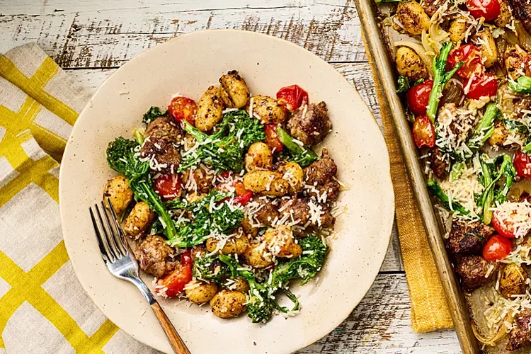 10 One-Pan Dinner Recipes for Easy Summer Nights
